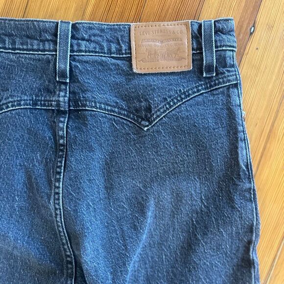 Levi’s Premium Denim Ribcage Straight Ankle No Back Pocket Jeans in Washed Black - Picture 5 of 7